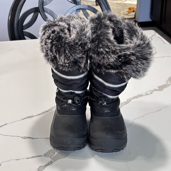 NEW Kamik | NWT Snow Gypsy Youth Girls Snow Boots Faux Fur Sz 10 - Picture 3 of 9